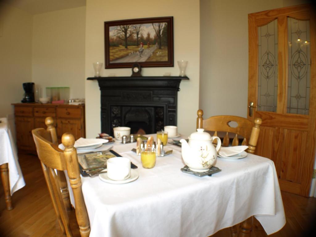 Lanesville B&B Blarney Room photo